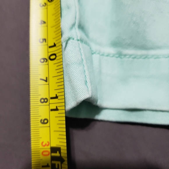 Bandolino Ivette capris in size 8P - Picture 5 of 8